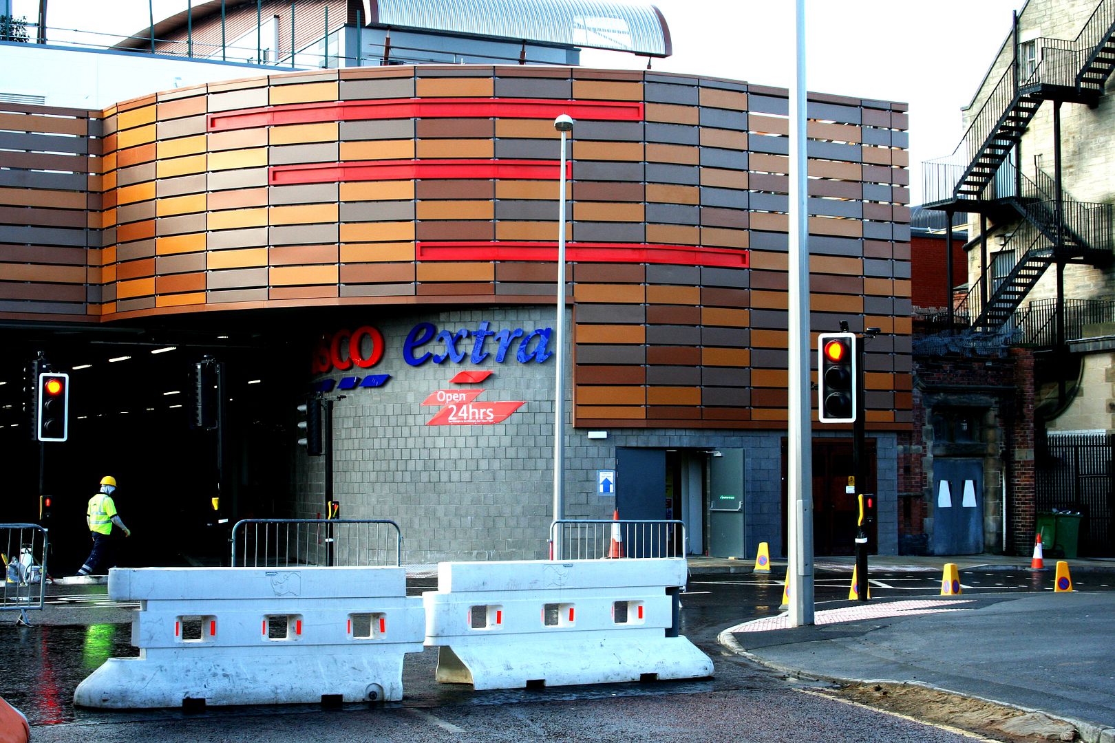 Trinity Square (inc. Tesco) Gateshead 46m 13fl Completed Page